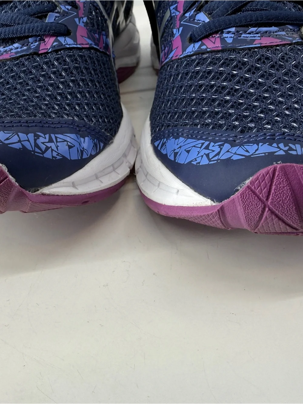 ASICS Gel Excite 4 Gel Cushion Running Shoes size 10, Navy Blue Purple Colorway